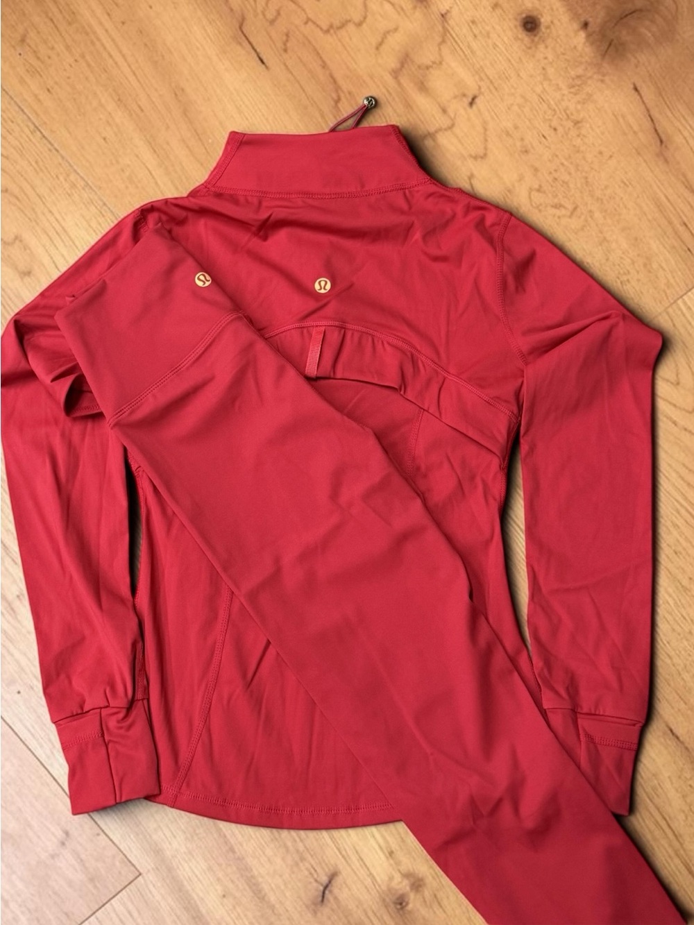 Lululemon Lunar New Year Jacket & Leggings Set – Red – Brand New - Picture 4 of 6